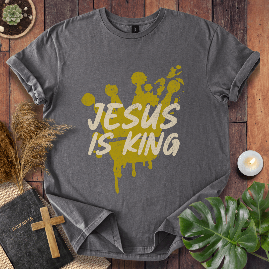 Jesus Is King - Graffiti T-Shirt